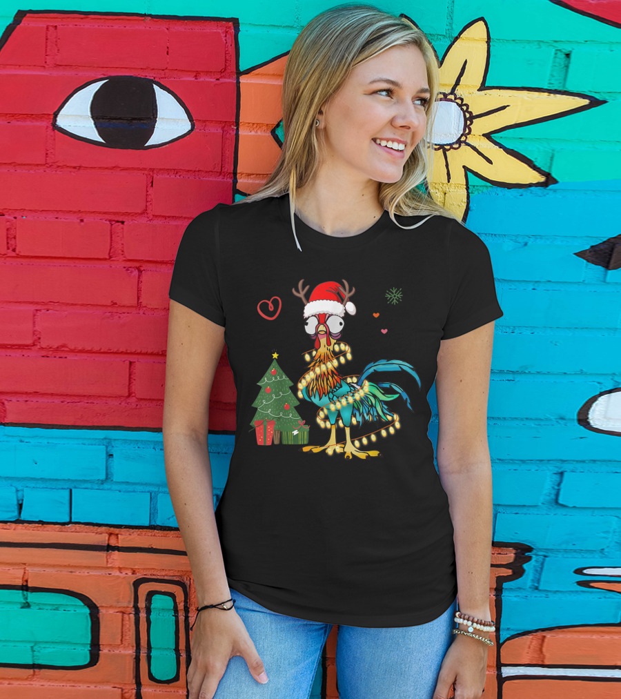 Chicken Reindeer Christmas Lights Santa Hat Christmas Tree T-Shirt