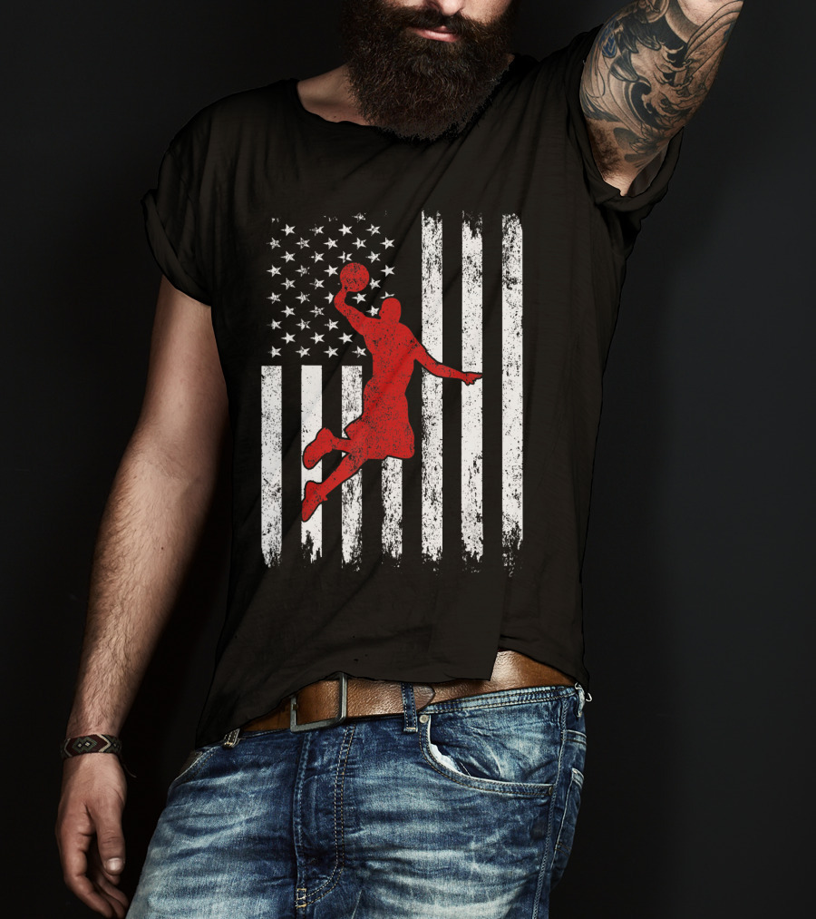 Proud American Basketball Vintage Flag Dunking T-Shirt