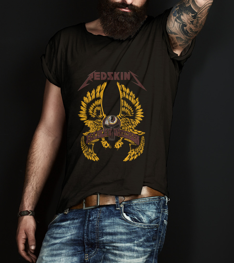 REDSKIN Battled Judged Winged Skull T-Shirt