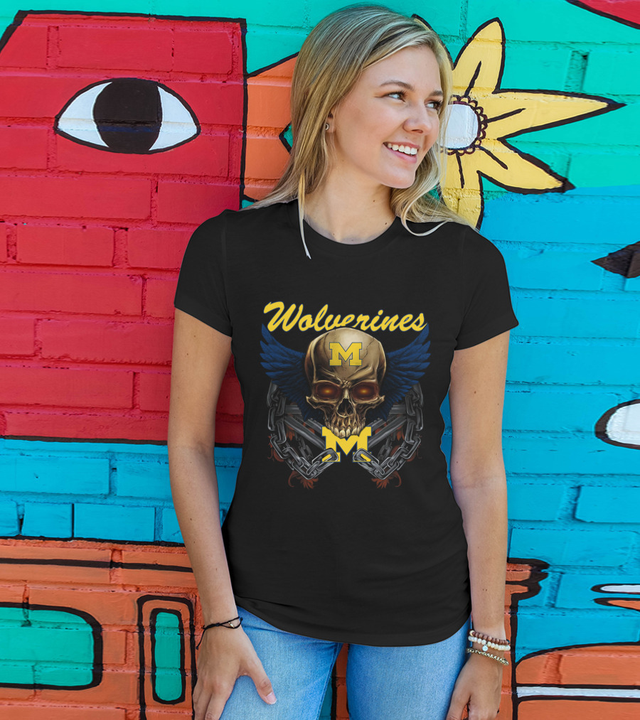 Wolverines M Skull Wings Chains T-Shirt