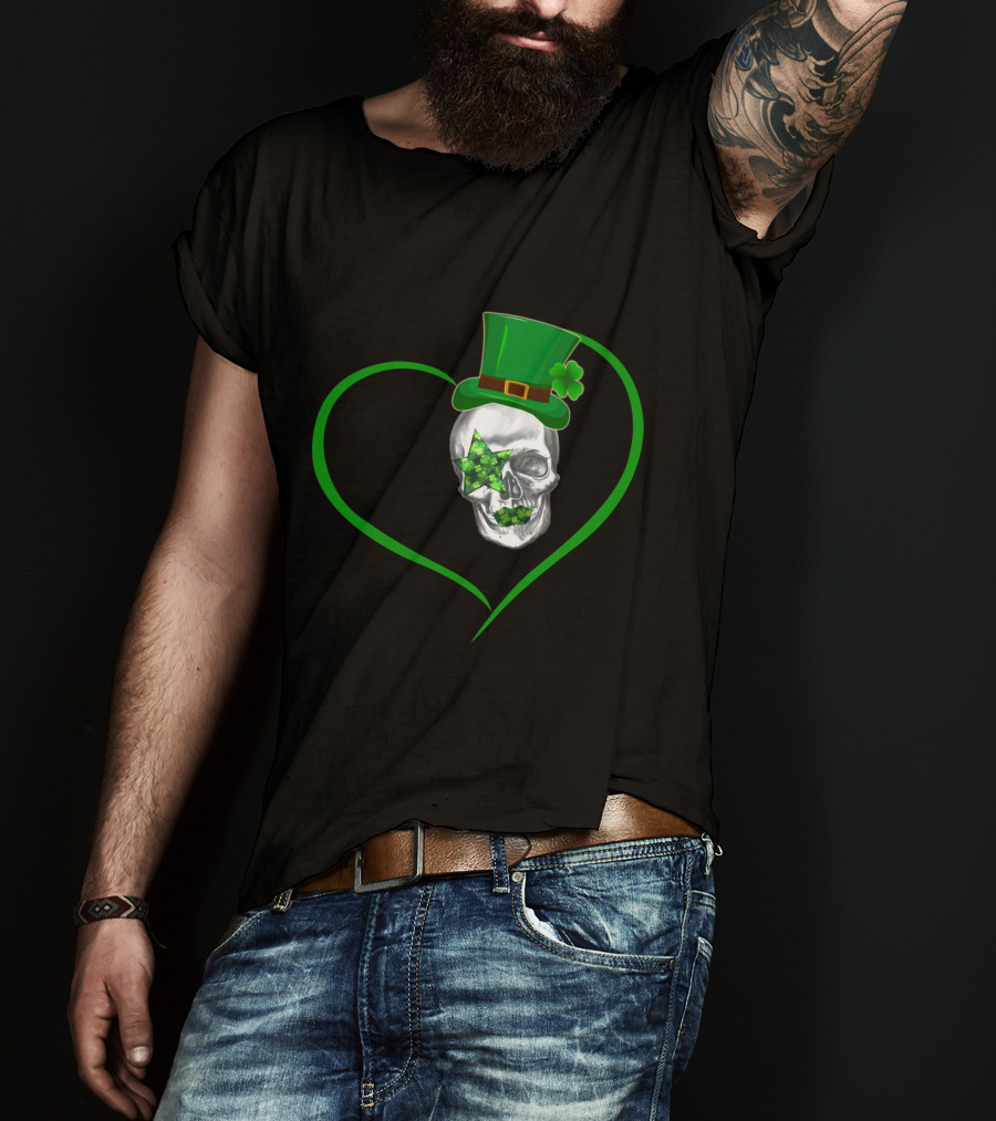 Kiss 02 Skull With Shamrock Star And Green Top Hat Inside Heart Shape T-Shirt