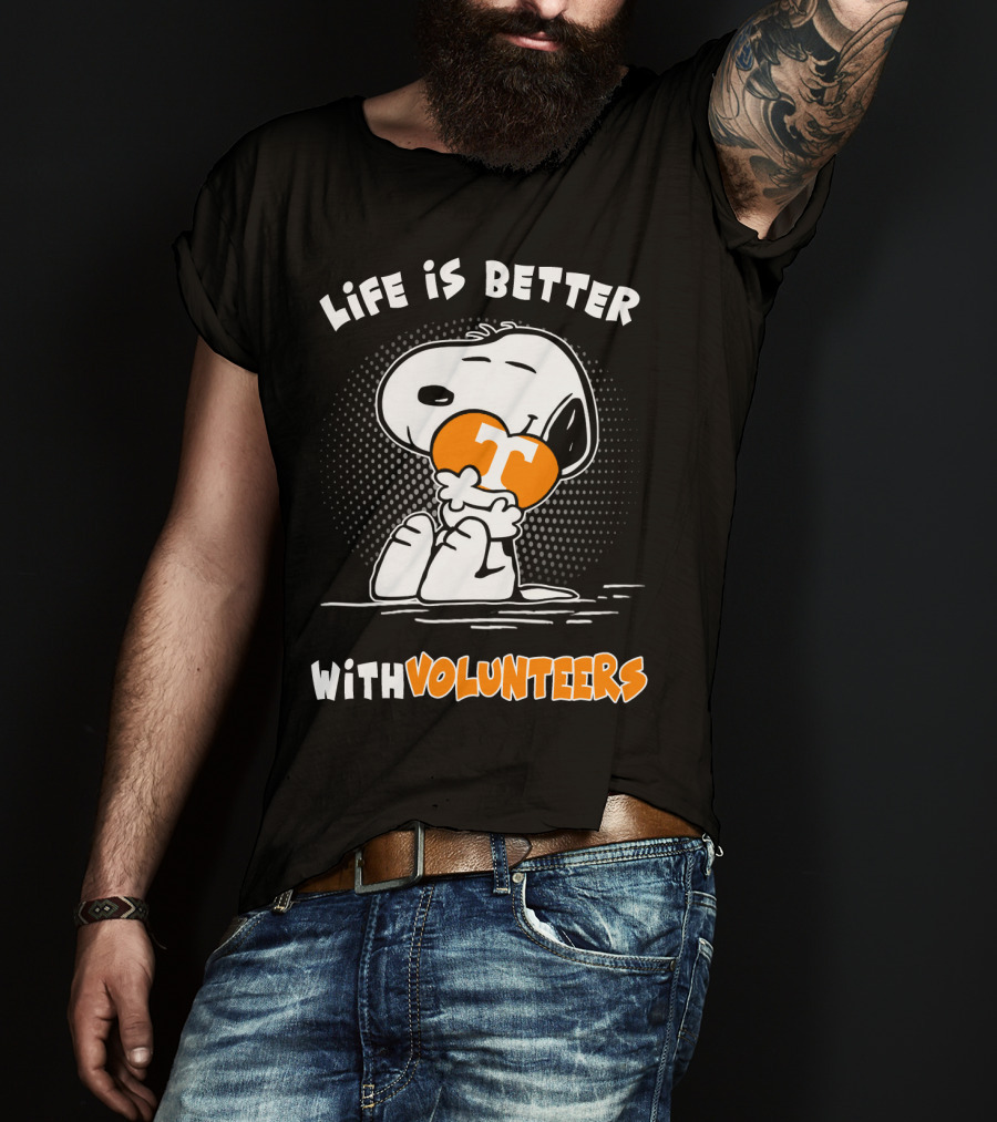Life Is Better With Volunteers Snoopy Tennessee T Hug T-Shirt