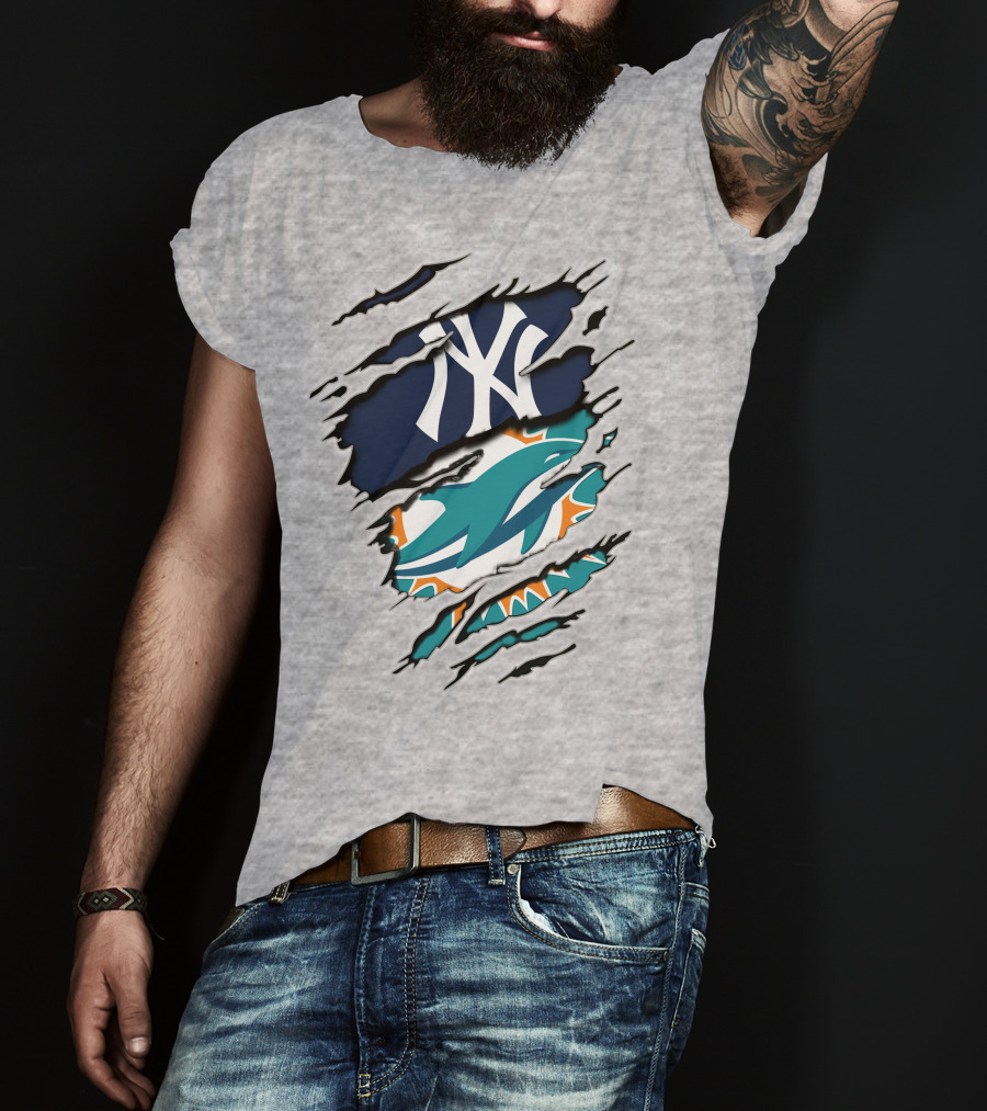 Yankees Dolphins Logo Fusion Sports Fans T-Shirt
