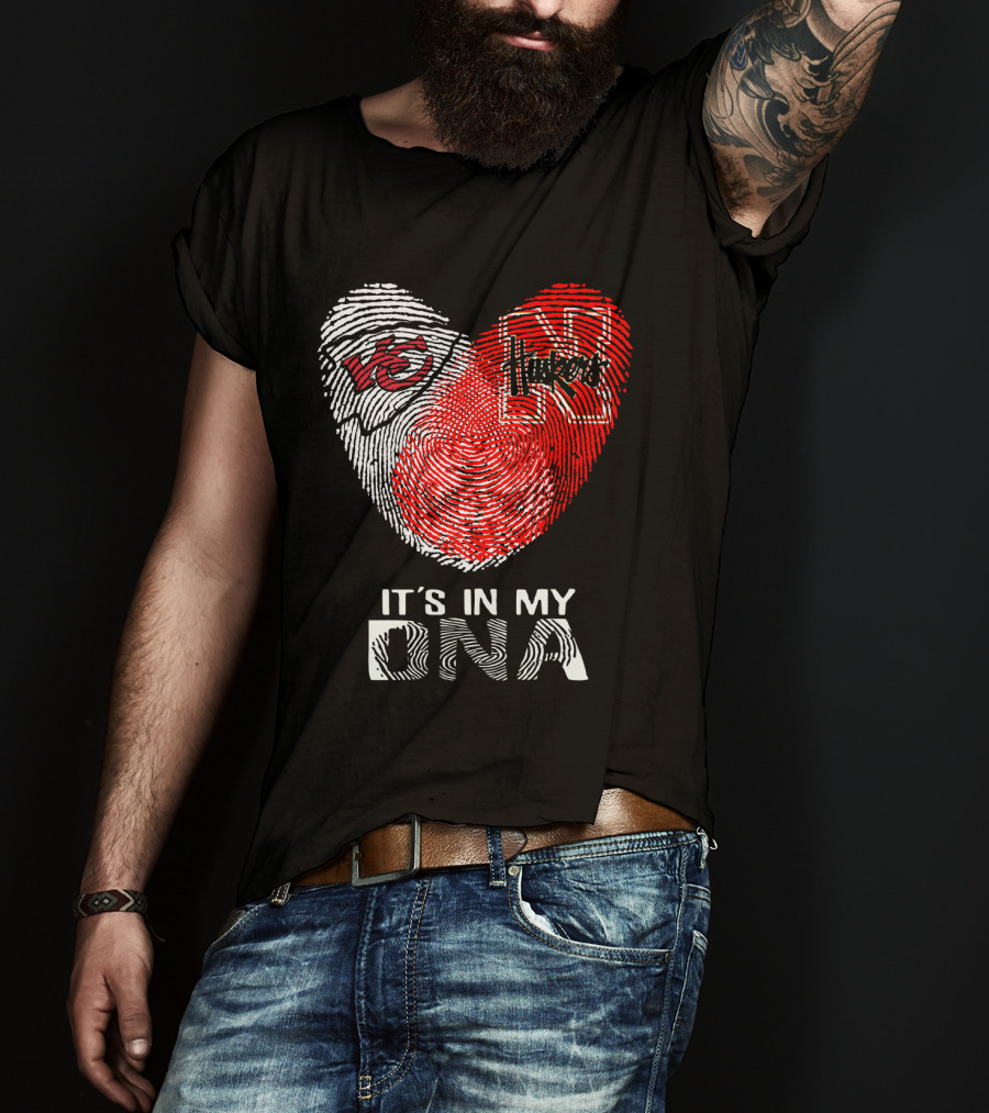 Chiefs Huskers It's In My DNA Fingerprint Heart T-Shirt