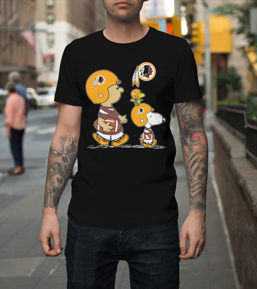 Redskins Snoopy And Woodstock Football Helmets T-Shirt