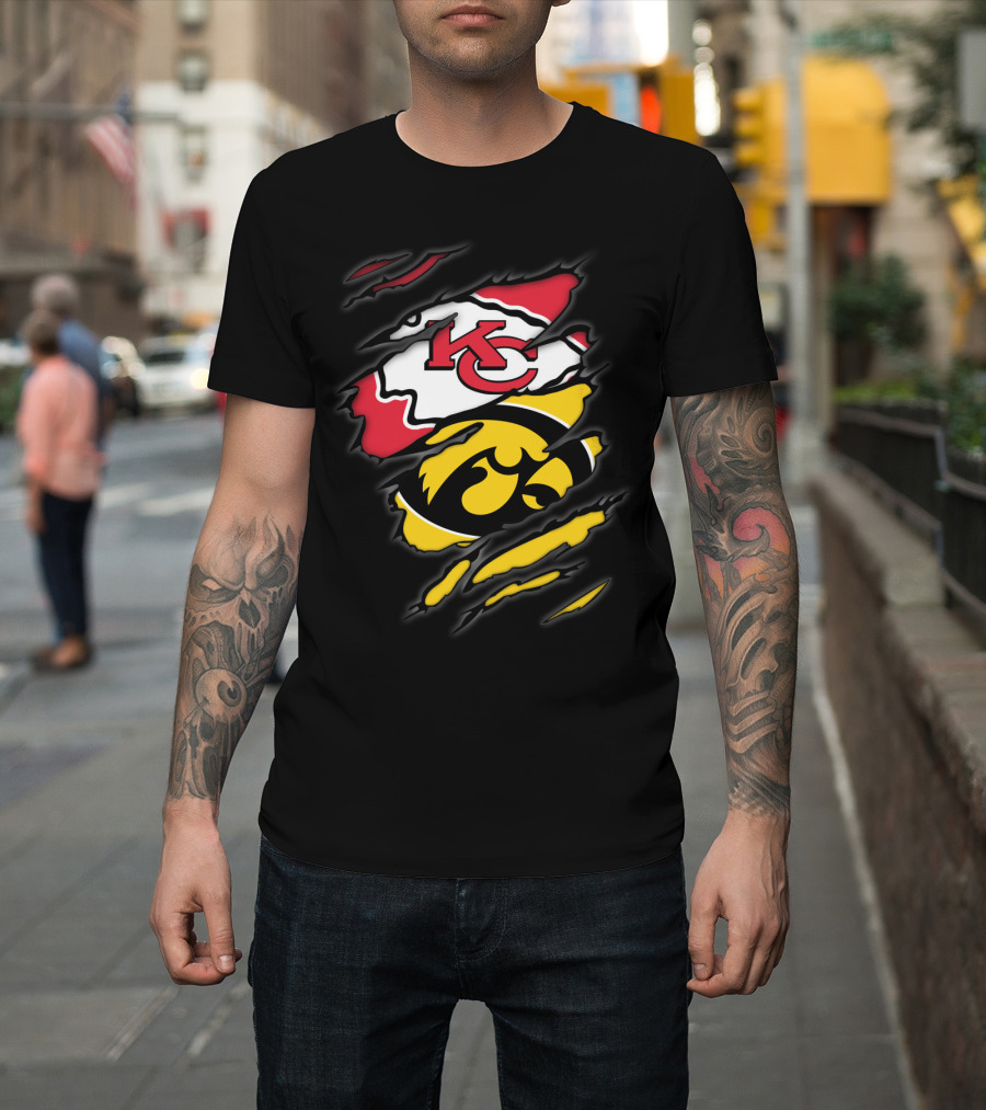 Chiefs Hawkeyes Kansas City Iowa Football Fans T-Shirt