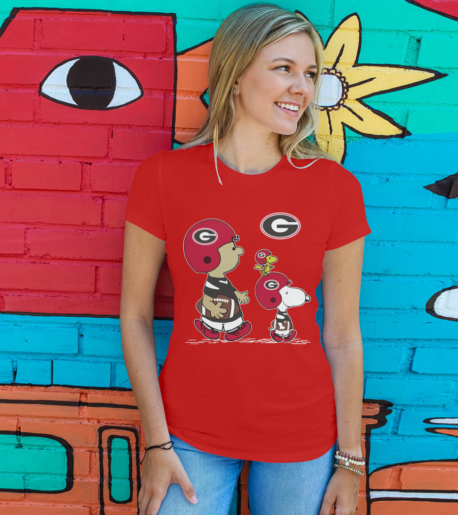 Georgia Bulldogs Snoopy And Woodstock Football Helmets T-Shirt