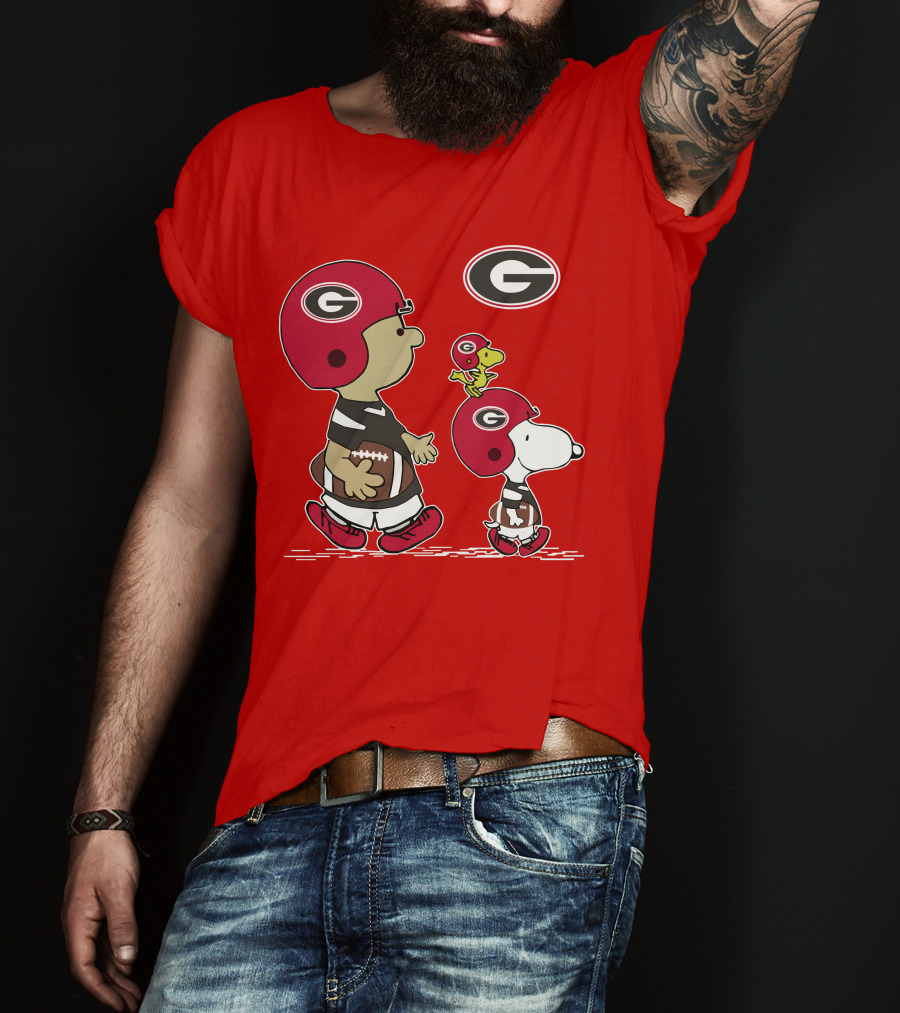 Georgia Bulldogs Snoopy And Woodstock Football Helmets T-Shirt
