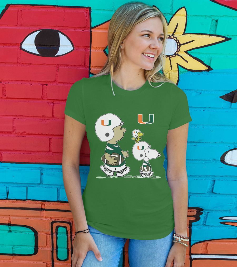 Miami Hurricanes Snoopy And Woodstock Football Helmets Peanuts Comic T-Shirt