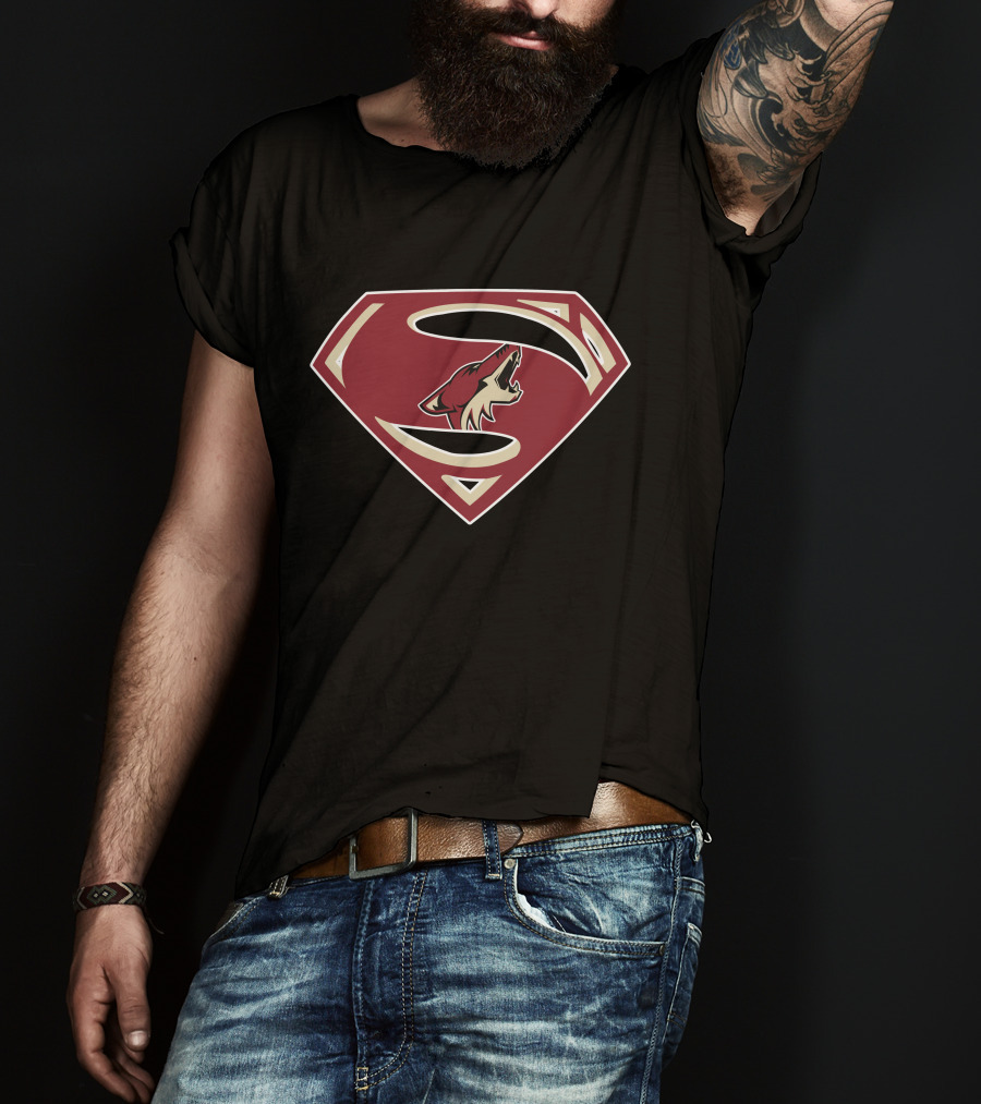 Superman Coyotes Symbol With Howling Coyote Within Red Diamond Crest T-Shirt