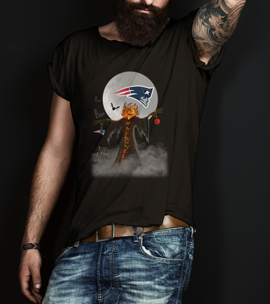 Halloween New England Patriots Pumpkin Moon Bats T-Shirt