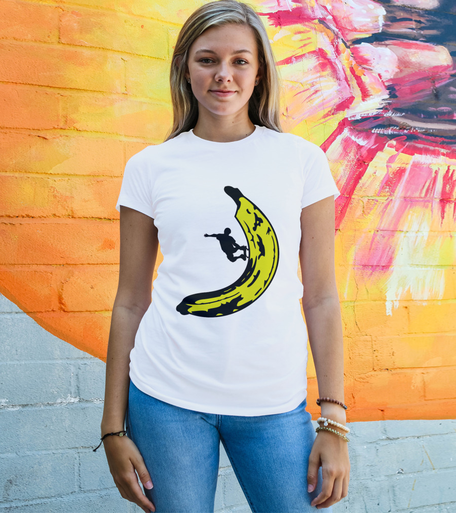Banana Shaped Skateboard Ramp With Silhouette Skater Jumping T-Shirt