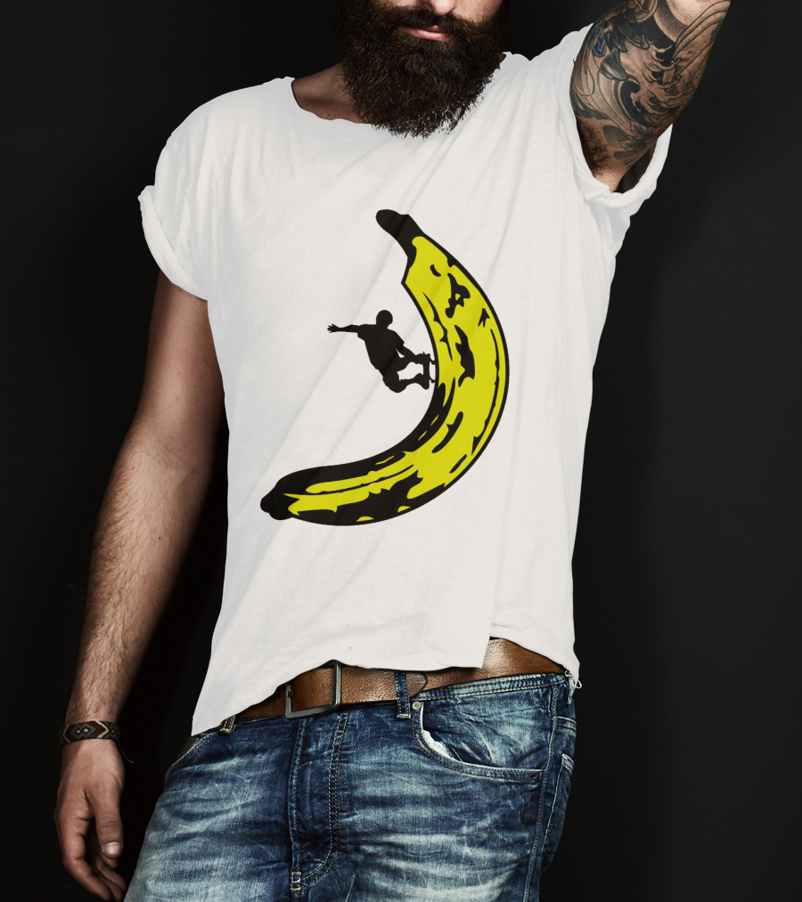 Banana Shaped Skateboard Ramp With Silhouette Skater Jumping T-Shirt