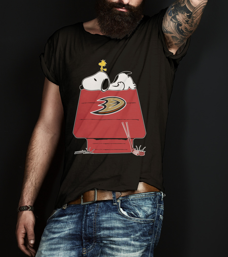 Anaheim Ducks Snoopy Woodstock Hockey Doghouse T-Shirt