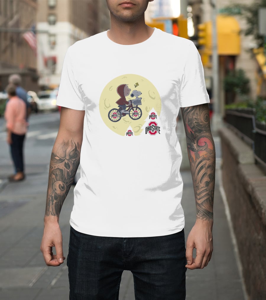 Ohio State Buckeyes Halloween Moon Ride With Beagle And Bicycle T-Shirt