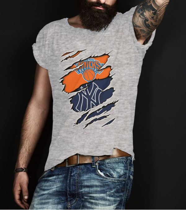 New York Knicks Yankees Split T-Shirt