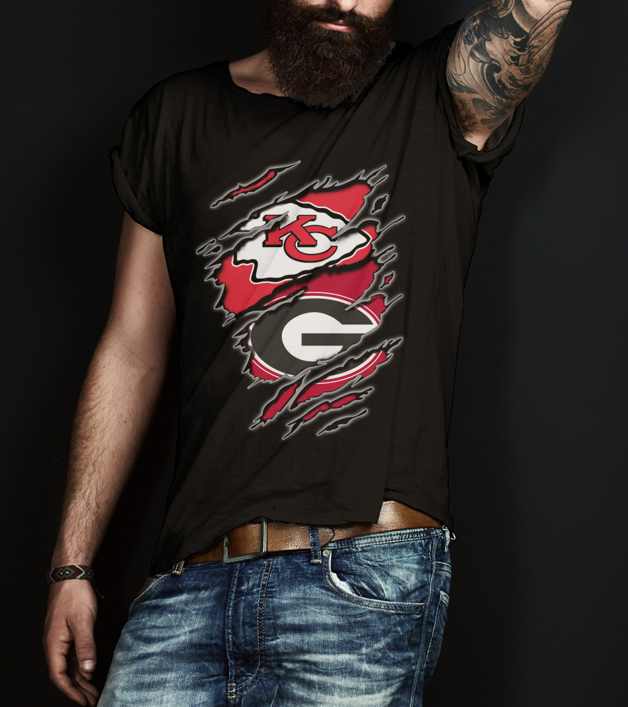 Chiefs Bulldogs KC G Logo Torn Layer T-Shirt