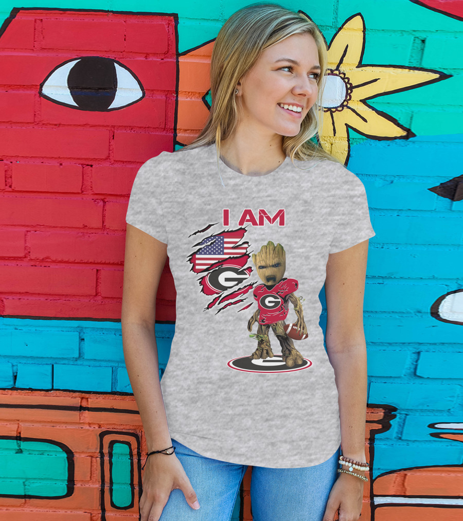 I AM Bulldogs Baby Groot Football Fan USA Flag T-Shirt