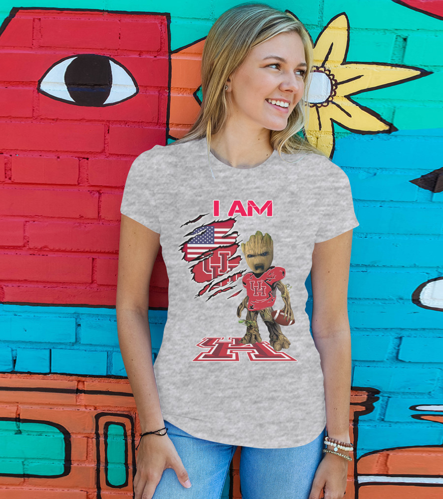 I AM Houtons Baby Groot UH Football American Flag Background T-Shirt