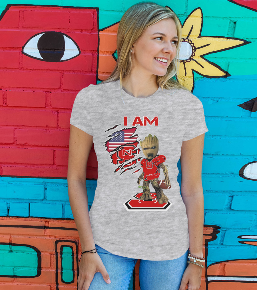 I Am NC State Baby Groot Football USA Flag T-Shirt