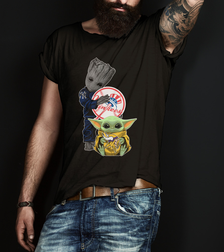 Yankees Baby Yoda With Groot Hugging Baseball T-Shirt
