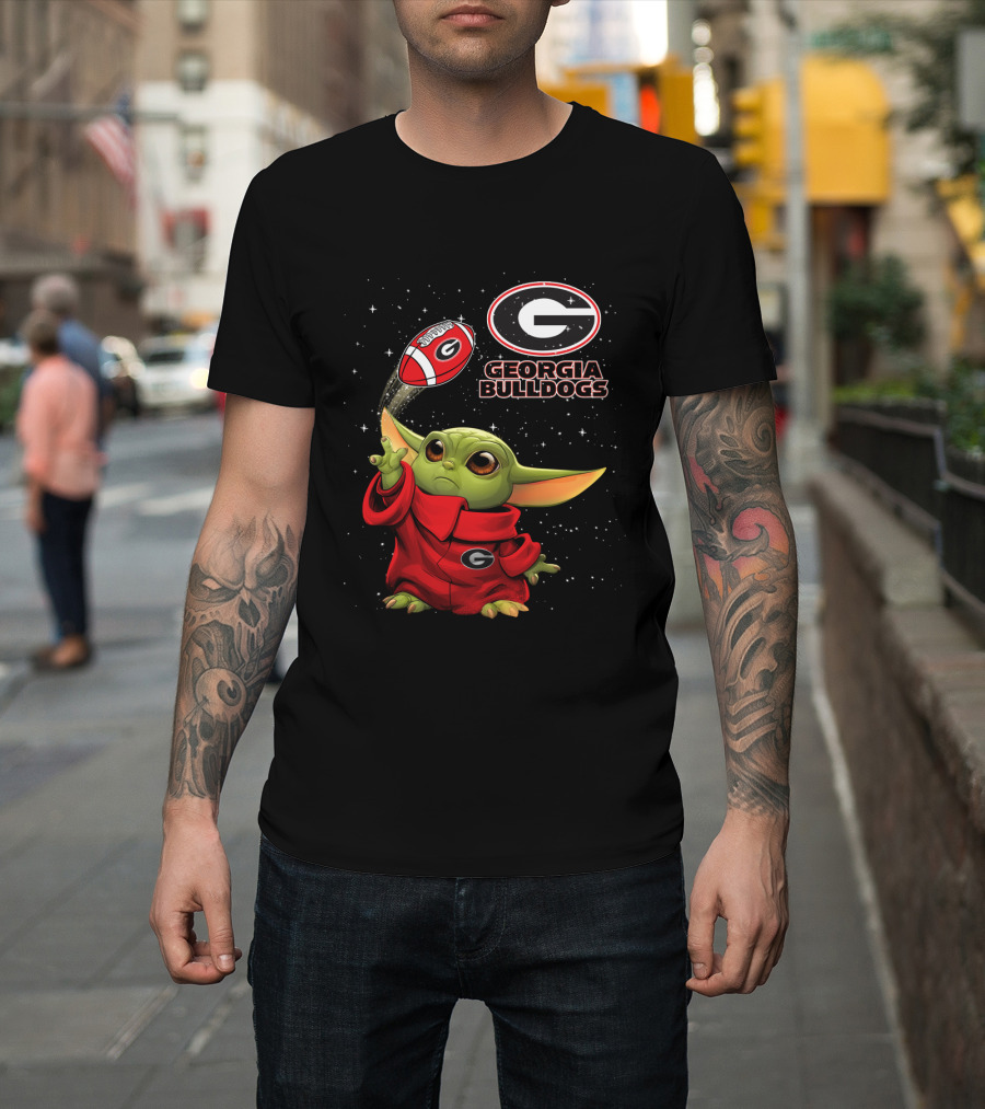 Baby Yoda Georgia Bulldogs Football Star Wars T-Shirt