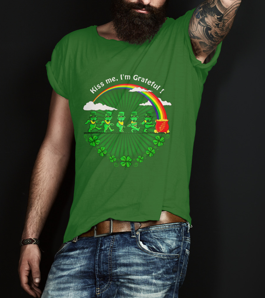 Kiss Me I'm Grateful Rainbow Leprechauns And Shamrock Parade T-Shirt