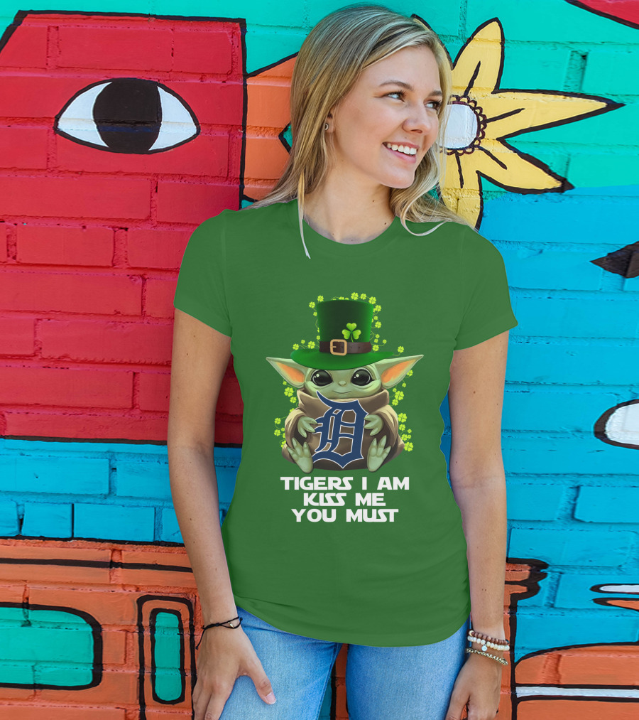 Tigers I Am Kiss Me You Must 44 Dt Mlb Tvl T-Shirt