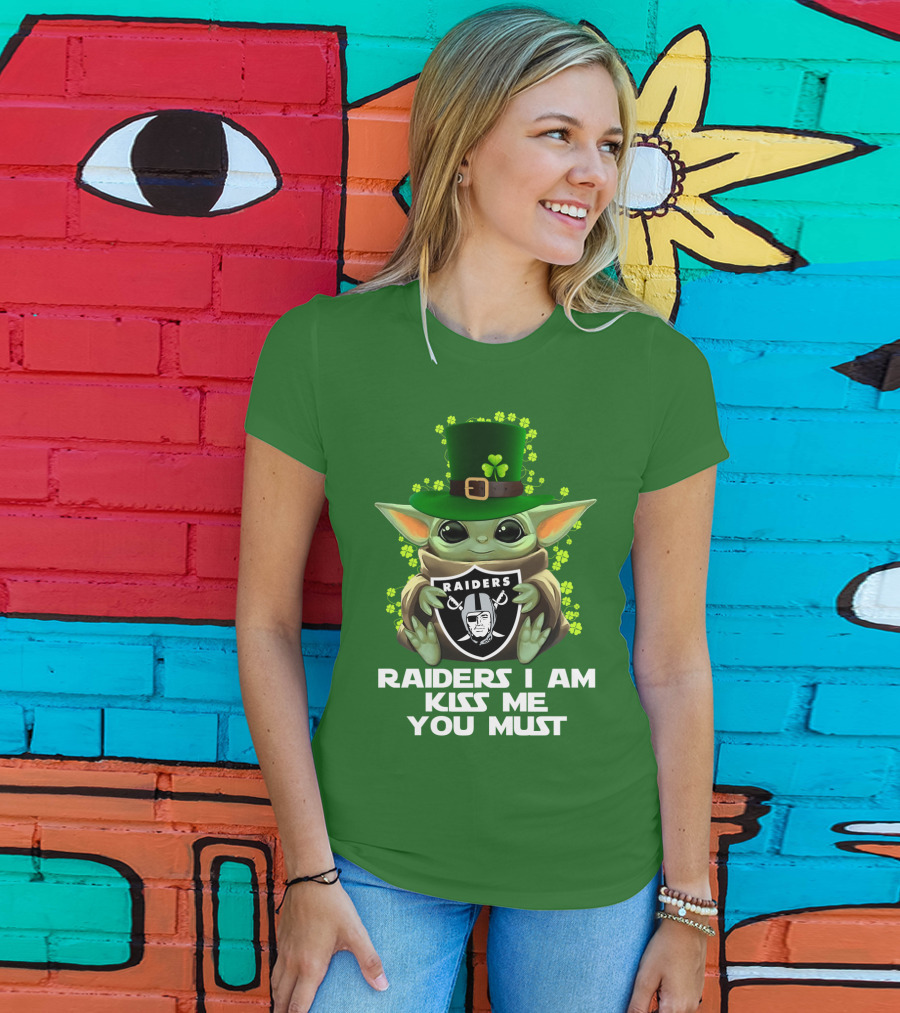 Raiders I Am Kiss Me You Must St. Patrick's Day Baby Yoda Raiders T-Shirt