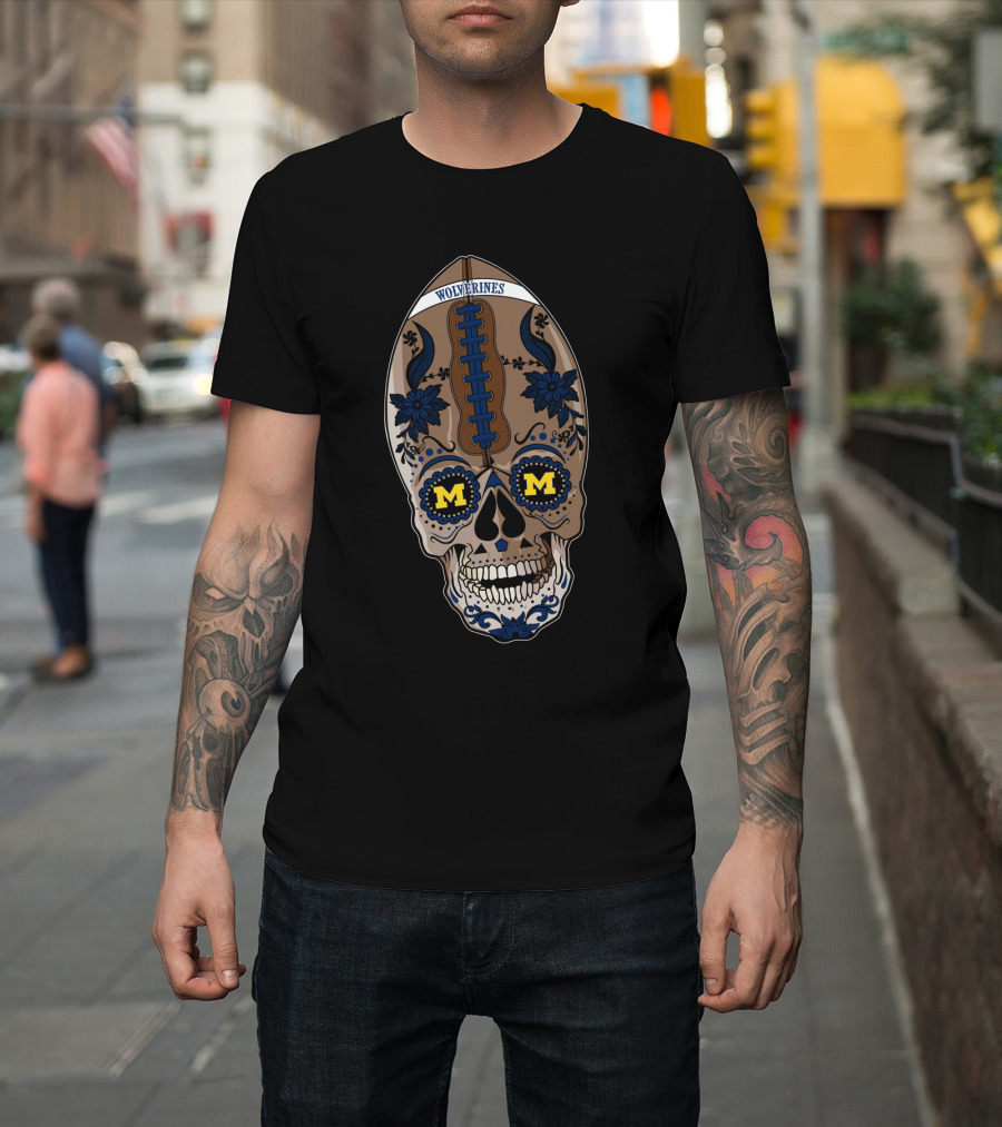 Wolverines Skull Football Design M M T-Shirt