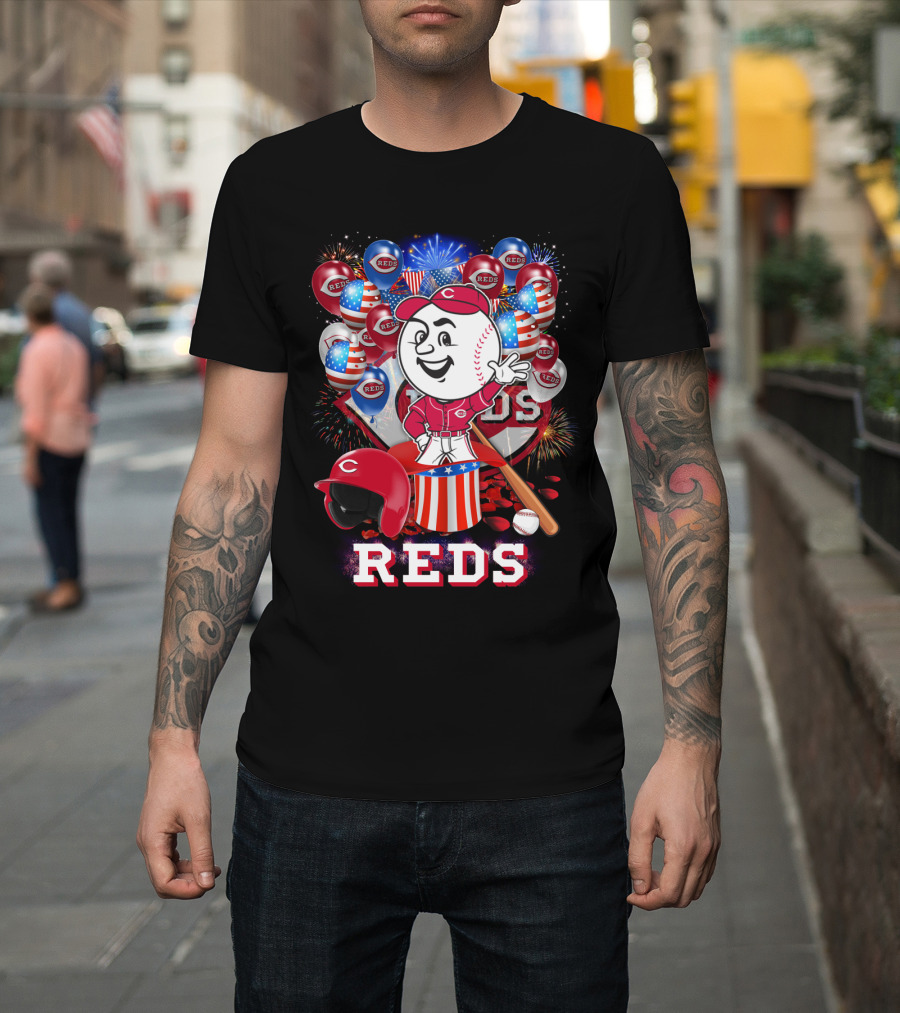 Mlb Cincinnati Reds Baseball Mascot Celebration With Fireworks And Patriotic Details T-Shirt