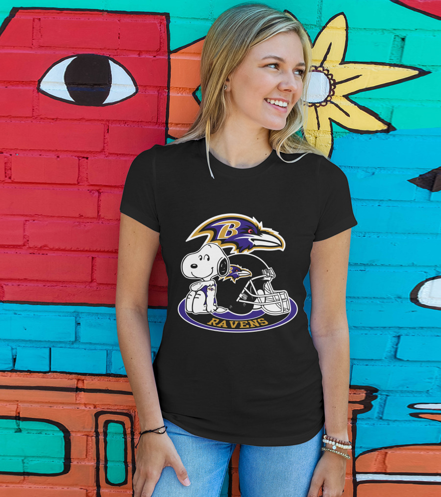 Baltimore Ravens Snoopy Helmet Logo Ravens T-Shirt