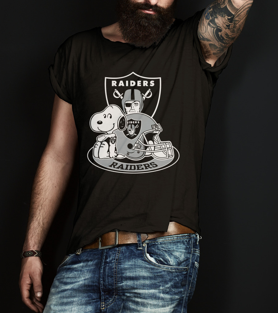 Las Vegas Raiders Snoopy Helmet And Shield T-Shirt