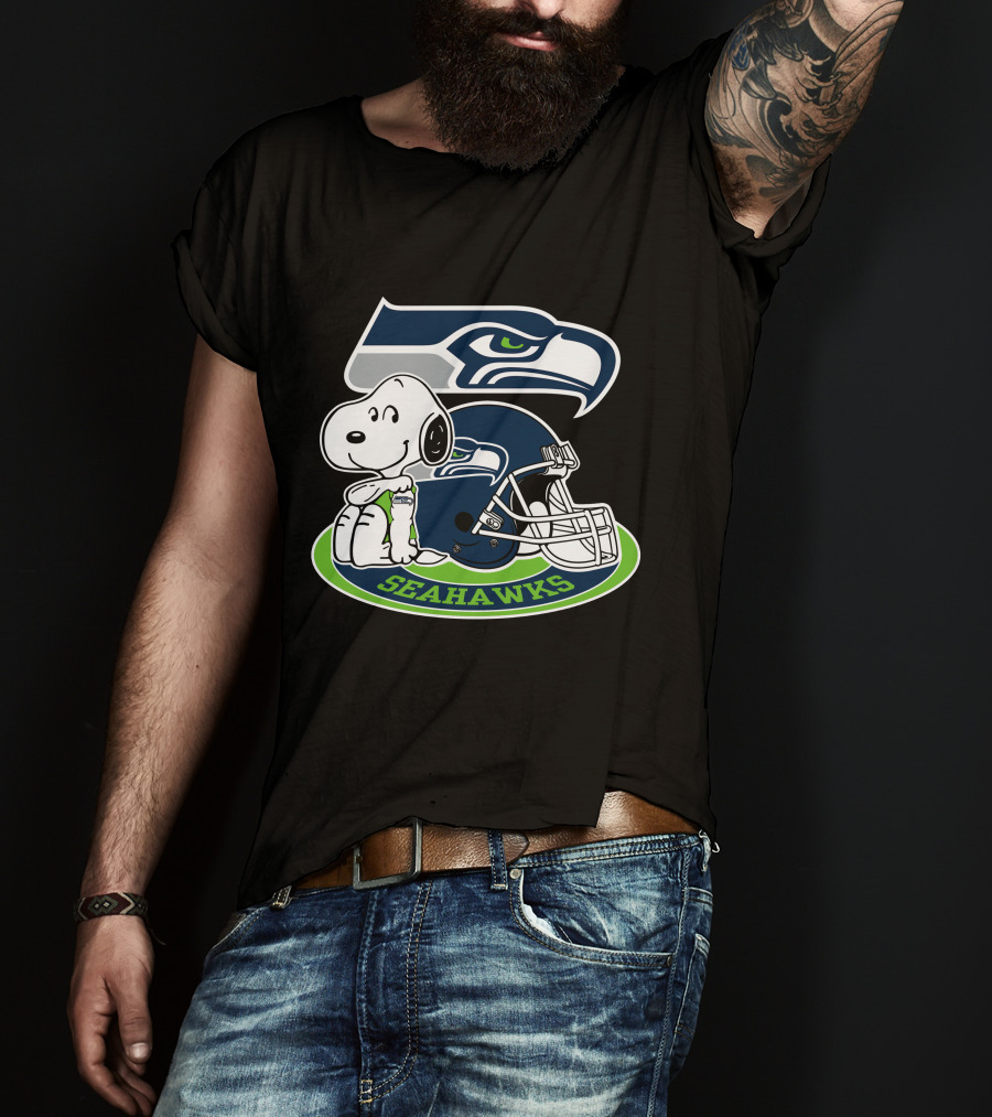 Snoopy Seattle Seahawks Helmet T-Shirt