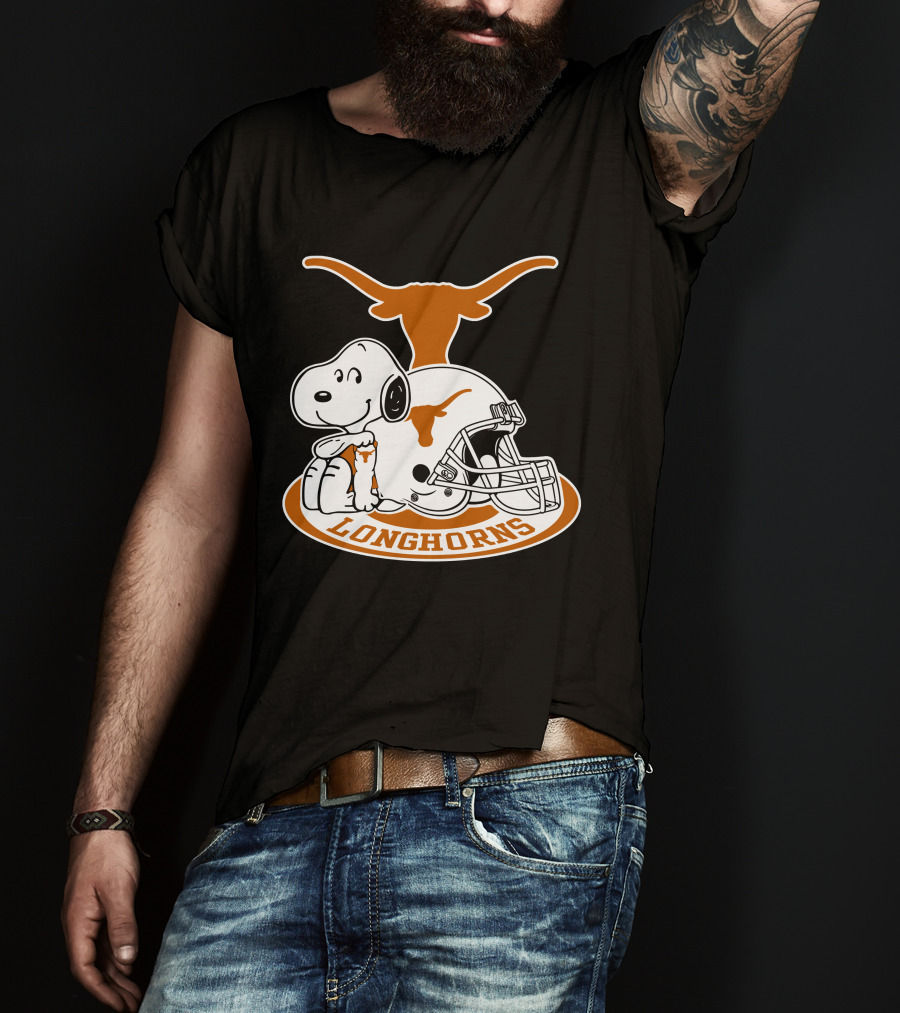 Texas Longhorns Snoopy Football Helmet T-Shirt