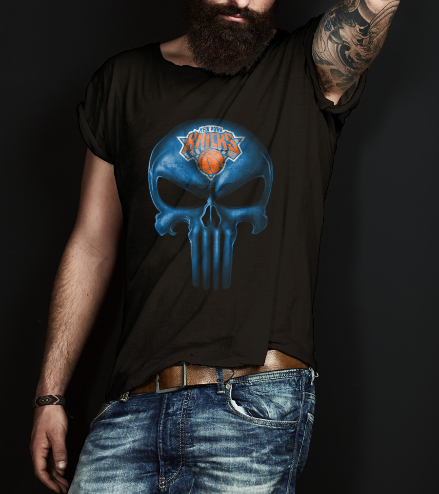 New York Knicks Skull Basketball Logo Fusion T-Shirt