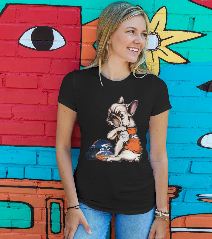 Denver Broncos Pug With Helmet And Ball T-Shirt