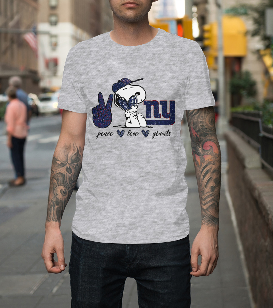 Peace Love NY Giants Snoopy Football Vintage Vibes T-Shirt