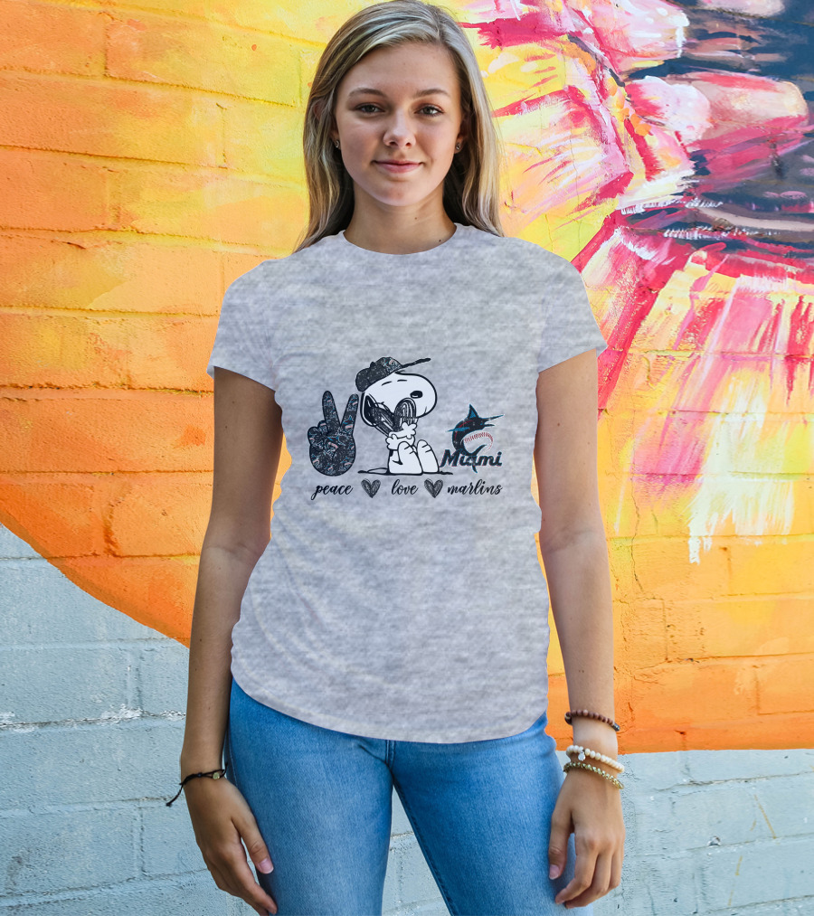 Peace Love Miami Marlins Snoopy Baseball Fan T-Shirt