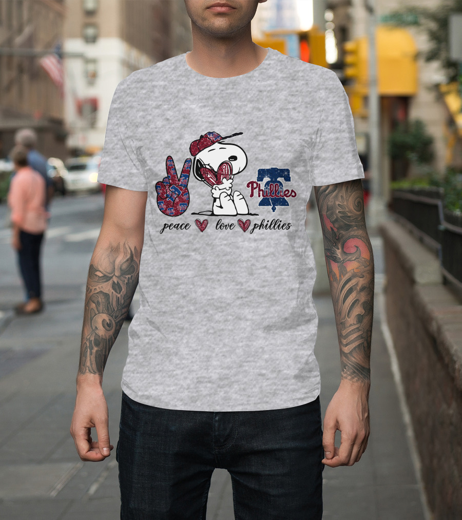 Peace Love Phillies Snoopy Philadelphia Phillies Fan T-Shirt