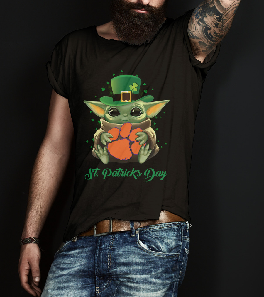 Clemson Tigers Baby Yoda St. Patrick's Day T-Shirt