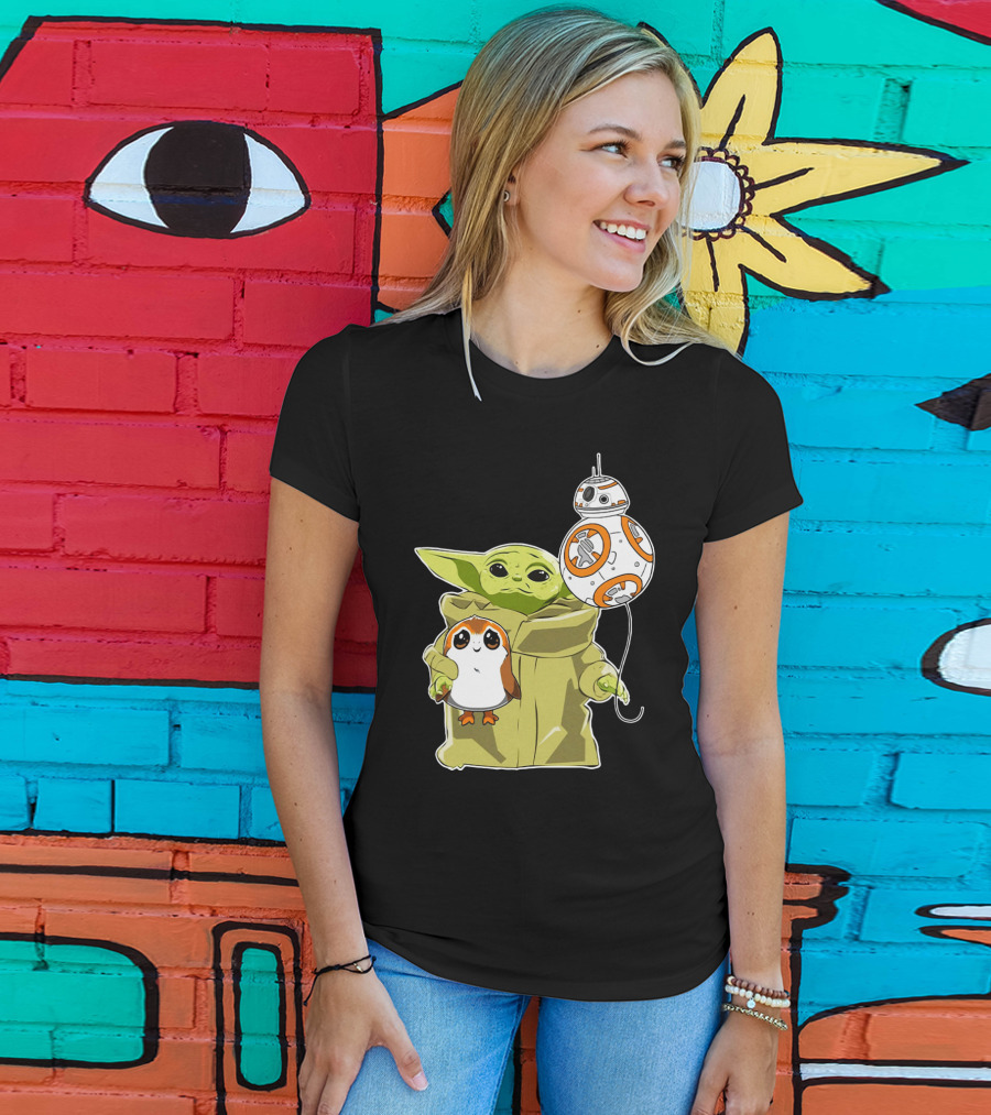 Baby Yoda Hug Sad Porg With BB-8 Balloon T-Shirt