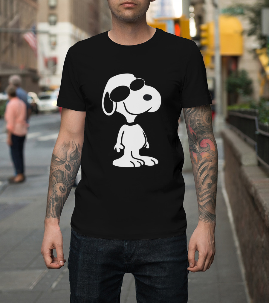 Cool Snoopy with Sunglasses Peanuts T-Shirt