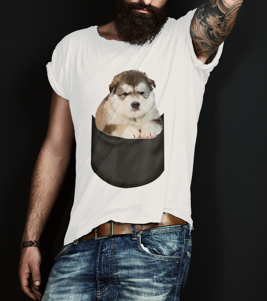 Alaskan Funny Dog In Pocket T-Shirt