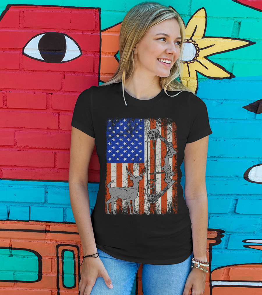 American Flag Deer Bow Hunter Hunting T-Shirt