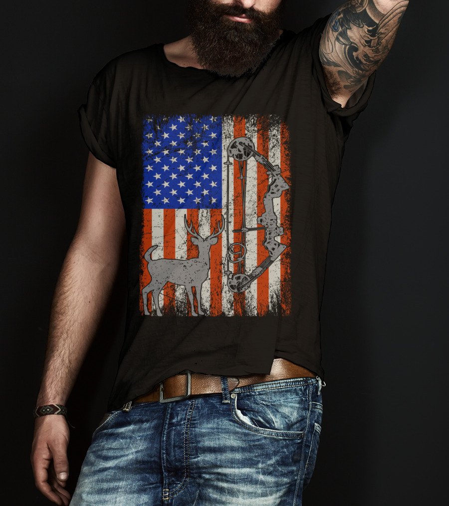 American Flag Deer Bow Hunter Hunting T-Shirt