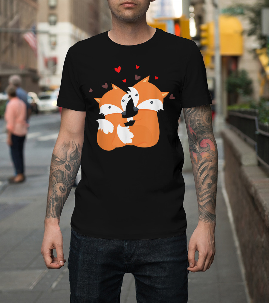 Foxes With Hearts Valentines Day Pink And Red T-Shirt
