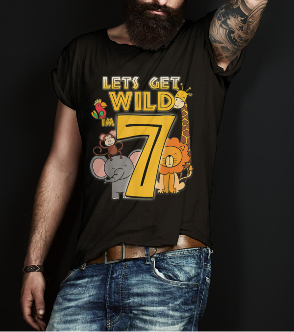 LET'S GET WILD I'M 7 Zoo Animals Safari Birthday Lion Elephant Giraffe Monkey Parrot T-Shirt