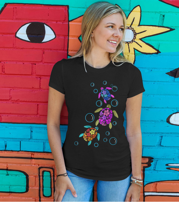 Hawaiian Sea Turtle Tropical Colors Floral Pattern Bubbles T-Shirt