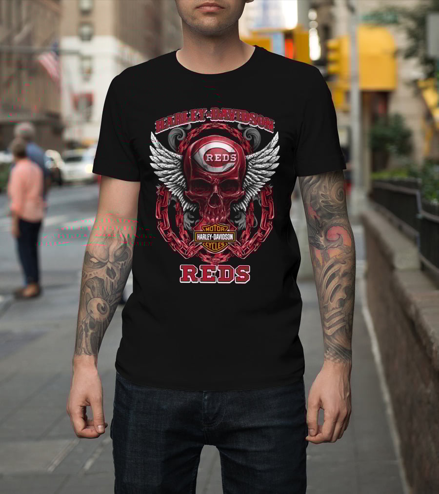 Harley Davidson Cincinnati Reds Skull Wings Chain T-Shirt